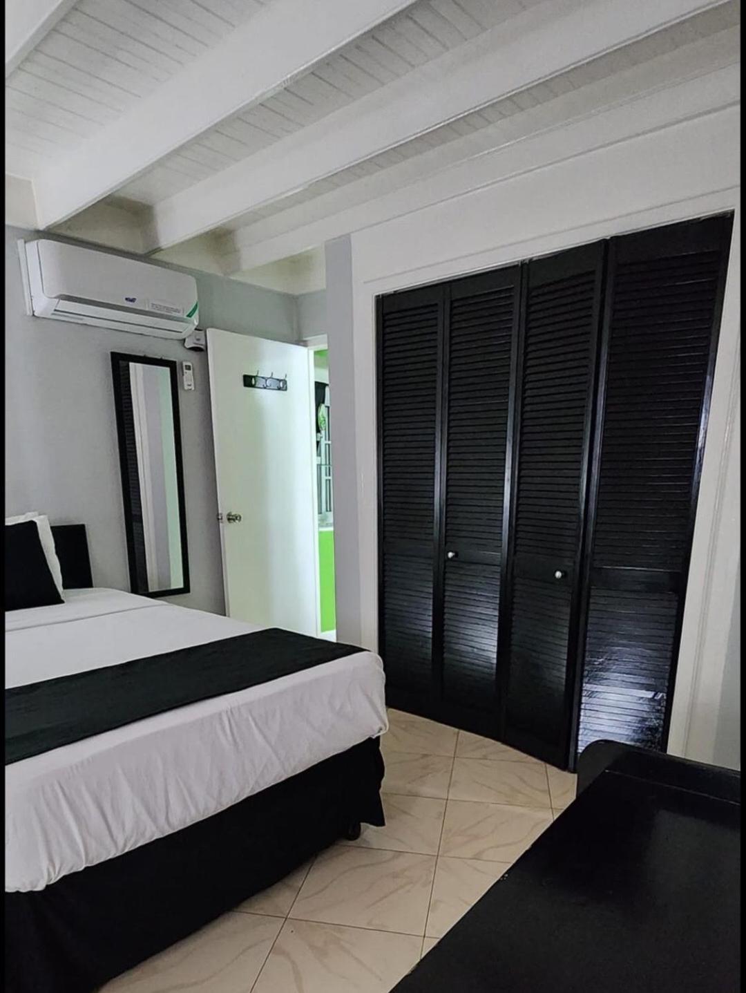 Mystic Ridge Paradise Ocho Rios Kültér fotó